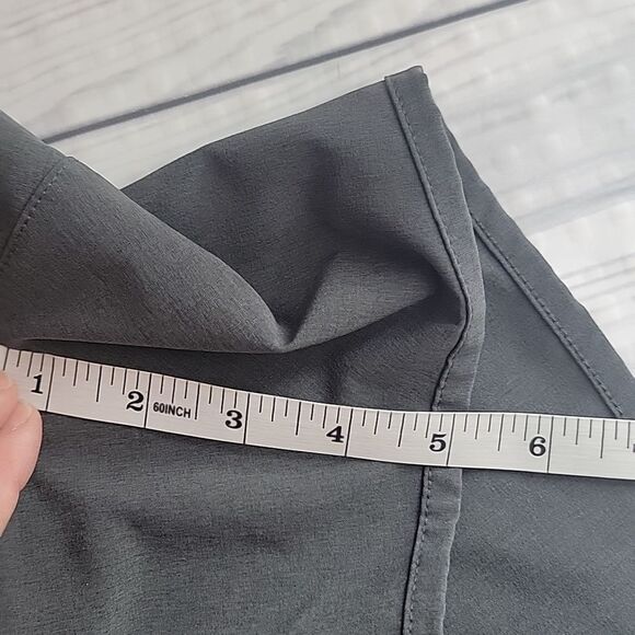 Lucy Flex Women's athletic shorts with lined bikini bottoms Size M - Picture 11 of 11